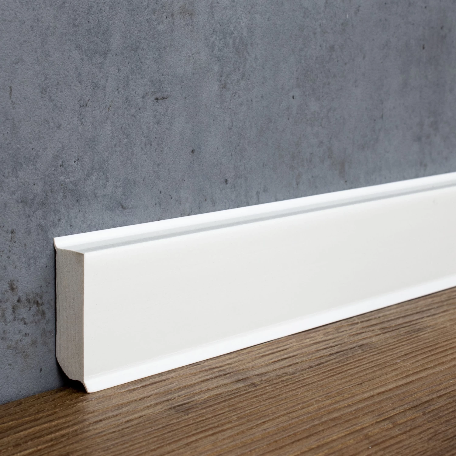 Plinthe En PVC à Lèvre Souple étanche | Savona | 40 X 13 Mm | Lisse | Blanc 2 Plinthe En PVC à Lèvre Souple étanche | Savona | 40 X 13 Mm | Lisse | Blanc – Image 2