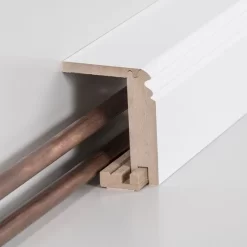 PROVISTON | Surplinthe Cache Tuyau | Plinthe Moulurée | 64 X 96 X 2500 Mm | MDF Mélaminé | Blanc 7 PROVISTON | Surplinthe Cache Tuyau | Plinthe Moulurée | 64 X 96 X 2500 Mm | MDF Mélaminé | Blanc -Décoratif Soldes 719 9664 31 1