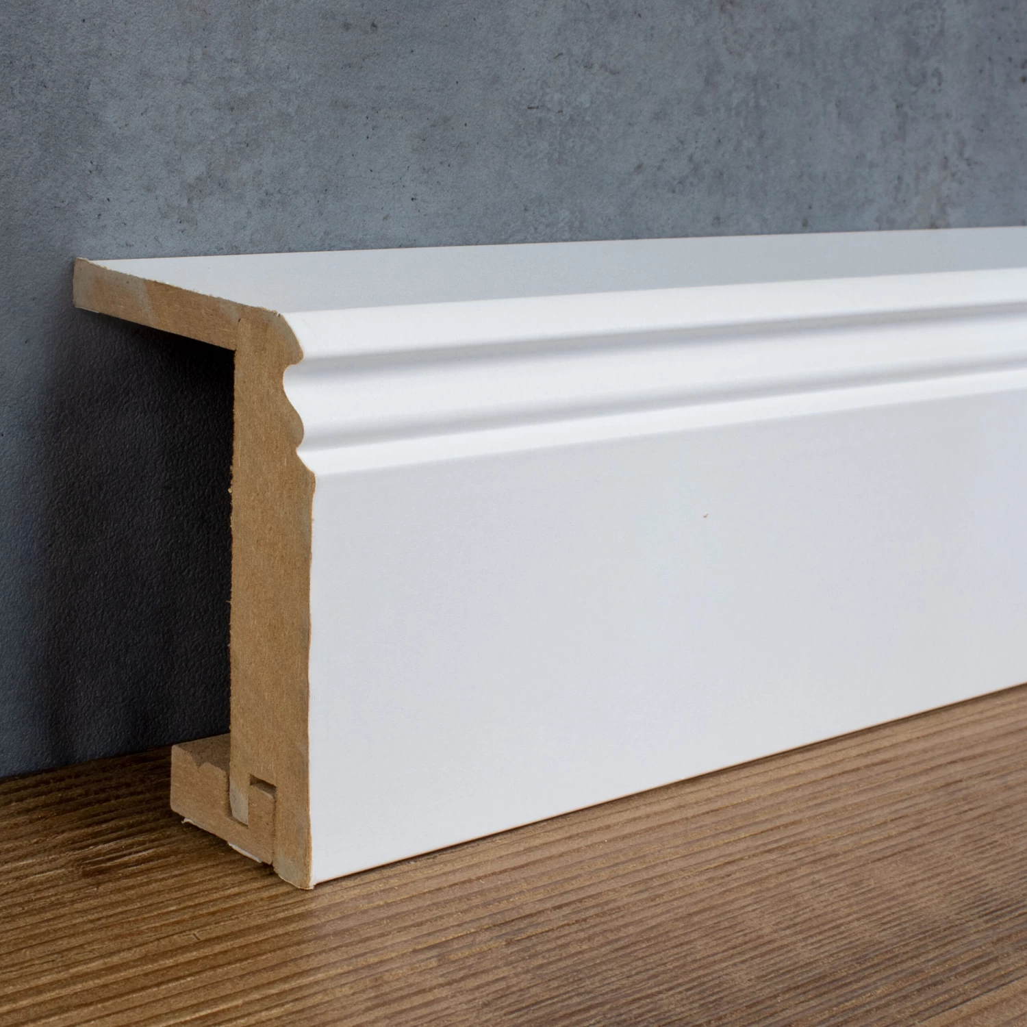 PROVISTON | Surplinthe Cache Tuyau | Plinthe Moulurée | 64 X 96 X 2500 Mm | MDF Mélaminé | Blanc 2 PROVISTON | Surplinthe Cache Tuyau | Plinthe Moulurée | 64 X 96 X 2500 Mm | MDF Mélaminé | Blanc – Image 2