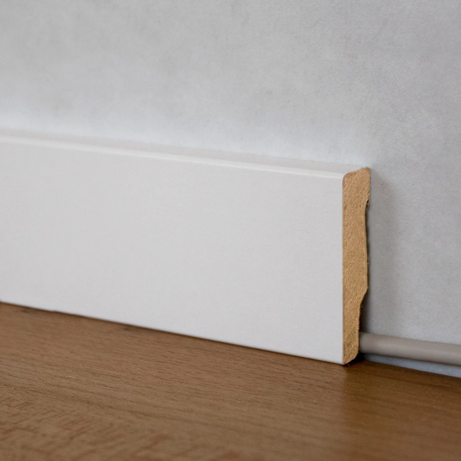 Plinthe (MDF Mélaminé / 721.1040) - Blanc 3 Plinthe (MDF Mélaminé / 721.1040) - Blanc – Image 3