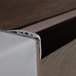 Nez De Marche | Cornière 27 Mm X 58 Mm | Aluminium Anodisé 26 Nez De Marche | Cornière 27 Mm X 58 Mm | Aluminium Anodisé -Décoratif Soldes AUER0081 bronze dunkel6 2021