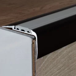 Nez De Marche | Cornière 27 Mm X 58 Mm | Aluminium Anodisé 17 Nez De Marche | Cornière 27 Mm X 58 Mm | Aluminium Anodisé -Décoratif Soldes AUER0081 bronze dunkel glatt3 2021