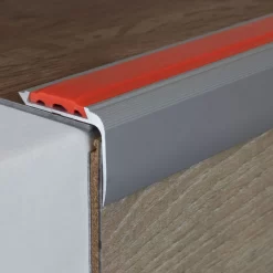 Nez De Marche | Cornière 27 Mm X 40 Mm | Aluminium Anodisé -Décoratif Soldes AUER0082 silber glatt4 2021