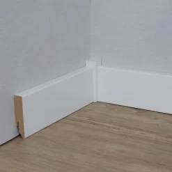 Plinthe 16 X 70 Mm Revêtu Blanc -Décoratif Soldes FU86L 5RrWzbwPs9QeQ5 scaled