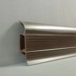 Plinthe PVC PVC Avec Goulotte Cache Fils En Wengé